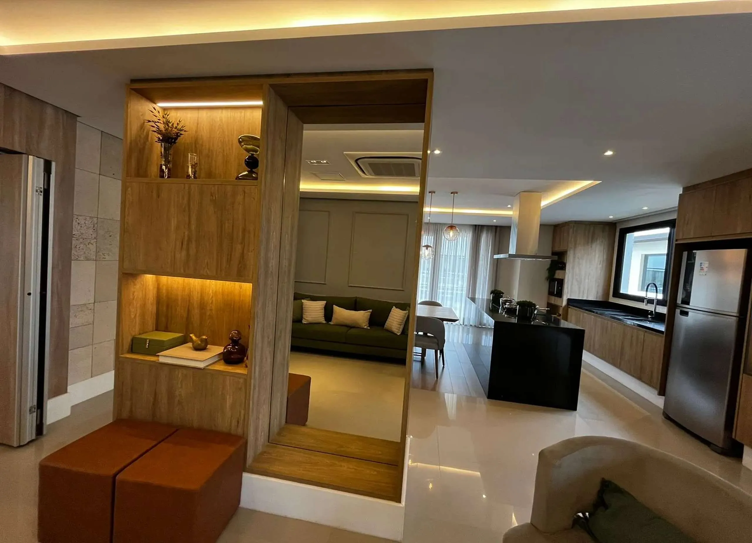 MS-Zappa-Sorocaba-Studio-sofisticado-com-integracao-total-e-marcenaria-nobre._17-1